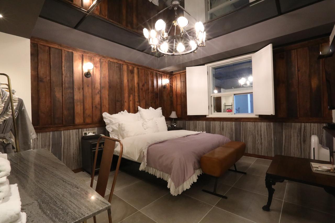 February Stay Gangseo Пусан Экстерьер фото